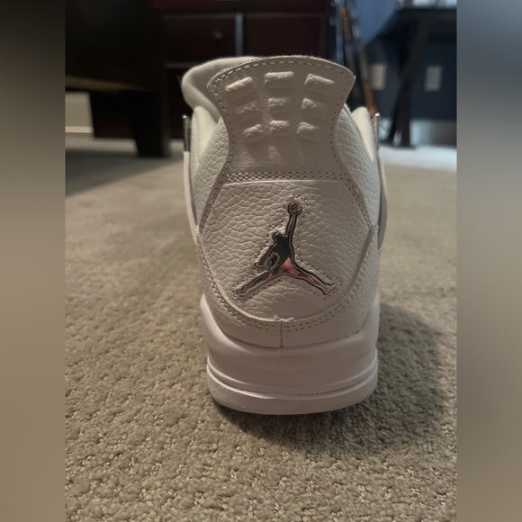 Jordan 4 Retro “Pure Money” 2017 main image 9